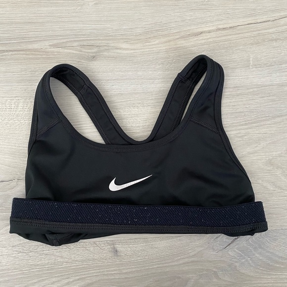 Nike Dri-Fit Black Sports Bra - Picture 4 of 4